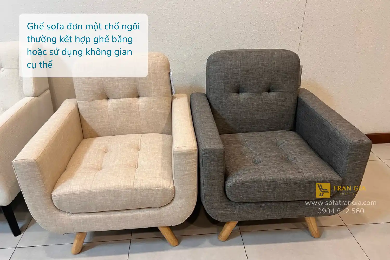 Ghế sofa đơn một chổ ngồi thường kết hợp ghế băng hoặc sử dụng không gian cụ thể